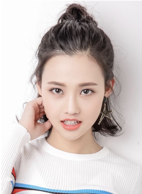 龚芳妮 Fangni Gong