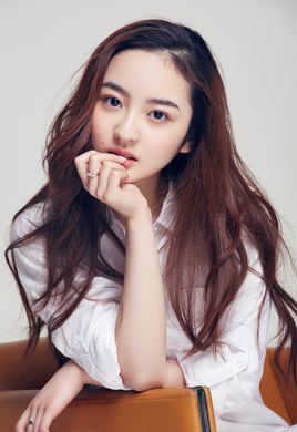 张千巽 Akama Miki