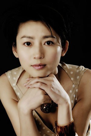 王小丫 Xiaoya Wang