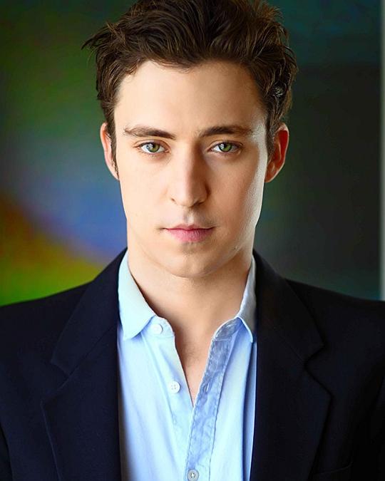 布莱恩·乔丹·阿尔瓦雷斯 Brian Jordan Alvarez