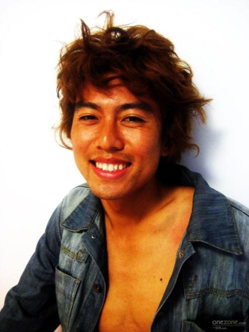 郭谯 Qiao Guo