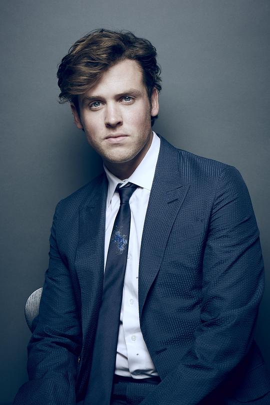 杰克·卡特莫尔-斯科特 Jack Cutmore-Scott