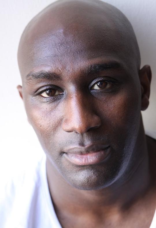 沃克斯豪尔·杰梅因 Vauxhall Jermaine