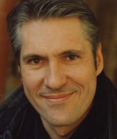 哈里·克莱文 Harry Cleven