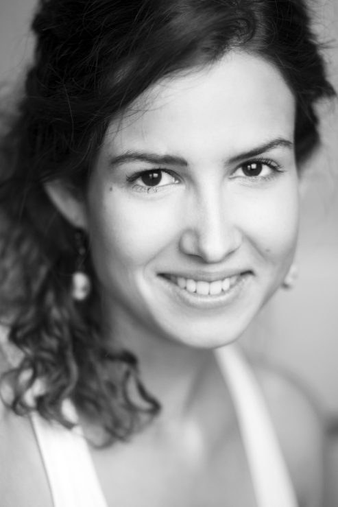 皮罗什卡·莫加 Piroska Móga