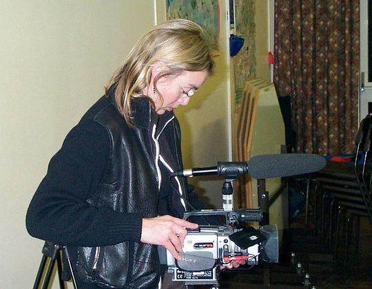 罗茜·舍伦贝格 Rosie Schellenberg