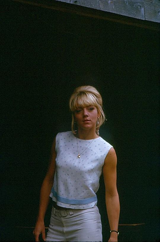 莫娜·塞莉兹 Mona Seilitz