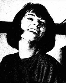 埃瓦德妮·贝克 Evadne Baker