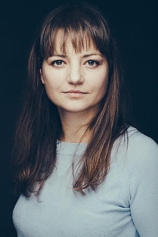 劳拉·布罗 Laura Bro