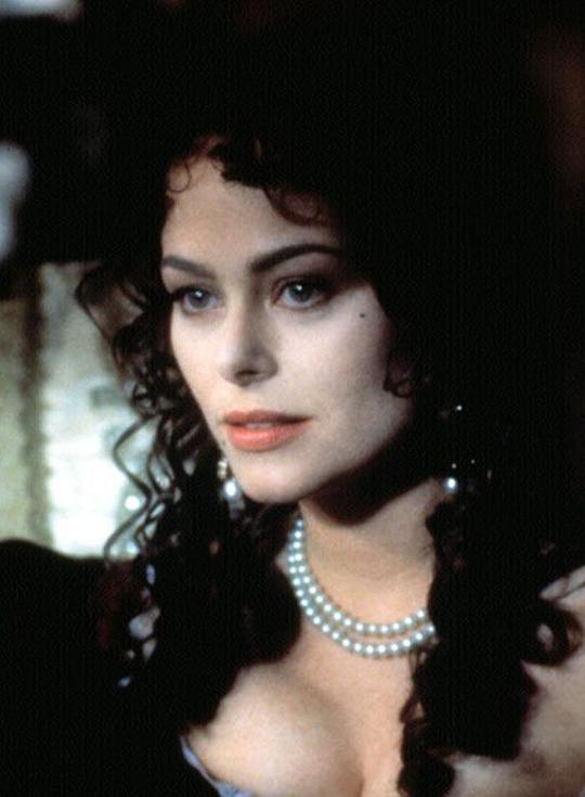 波利·沃克 Polly Walker