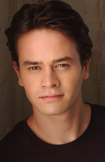 丹尼尔·洛根 Daniel Logan