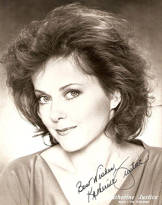 凯瑟琳·贾斯蒂斯 Katherine Justice