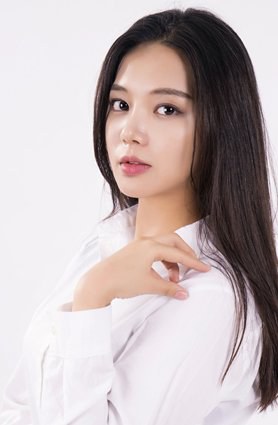 尹恩智 Eun-ji Yoon