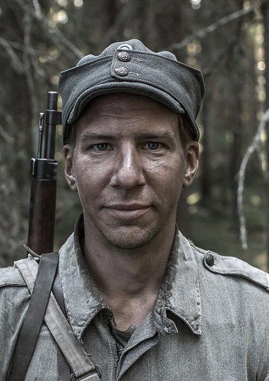 阿库·哈里米 Aku Hirviniemi