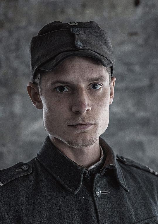 麦克斯·奥瓦斯卡 Max Ovaska