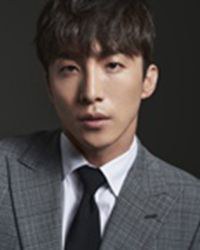 东铉培 Hyun-bae Dong