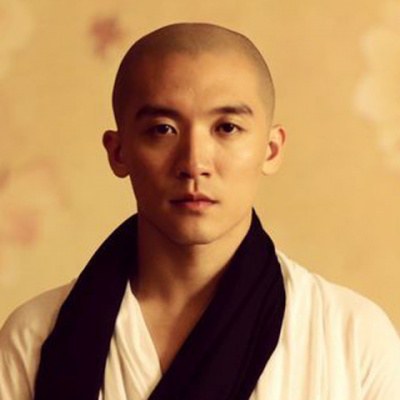 裘继戎 Jirong Qiu