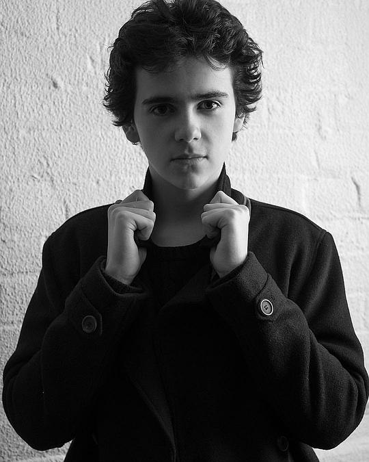 杰克·迪伦·格雷泽 Jack Dylan Grazer