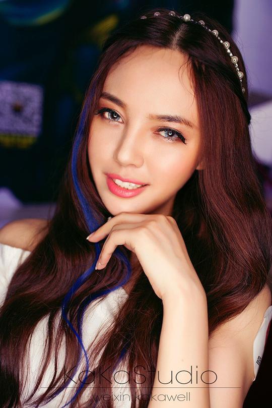 杨梓艺 Ziyi Yang