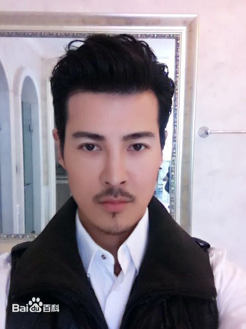萨钢云 Gangyun Sa