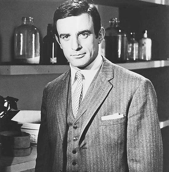 汤姆·亚当斯 Tom Adams