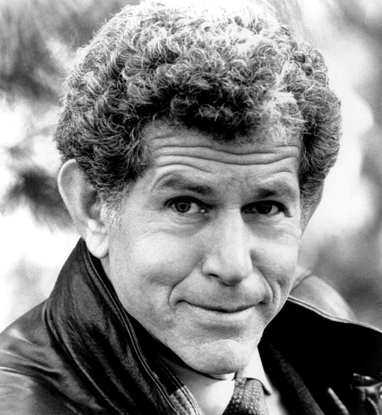 托尼·罗伯茨 Tony Roberts