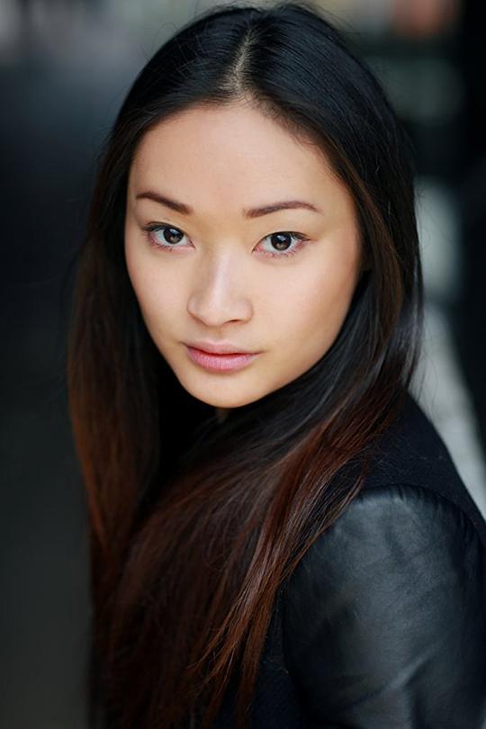 爱丽丝·休金 Alice Hewkin