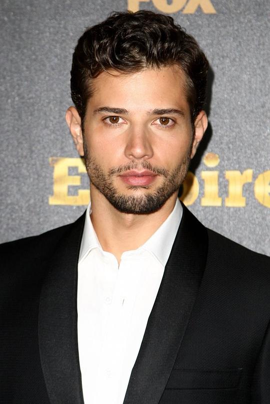 拉斐尔·德·拉·富恩特 Rafael de la Fuente