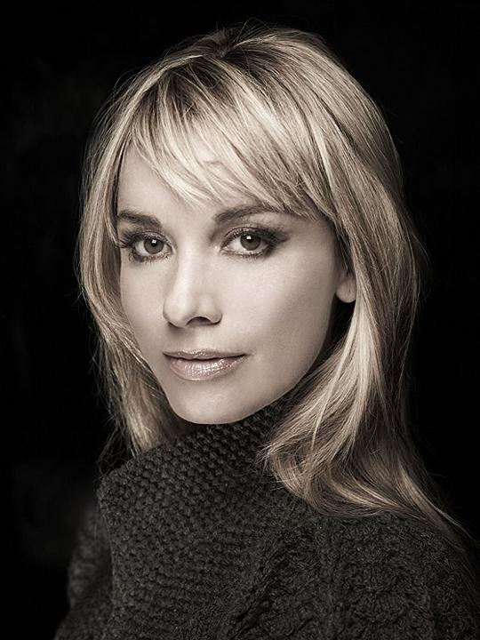 塔姆金·奥斯威特 Tamzin Outhwaite