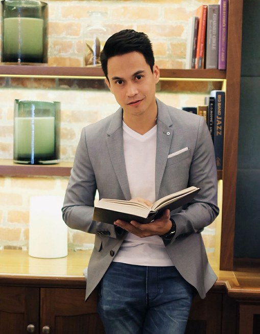 阿诺德·雷耶斯 Arnold Reyes