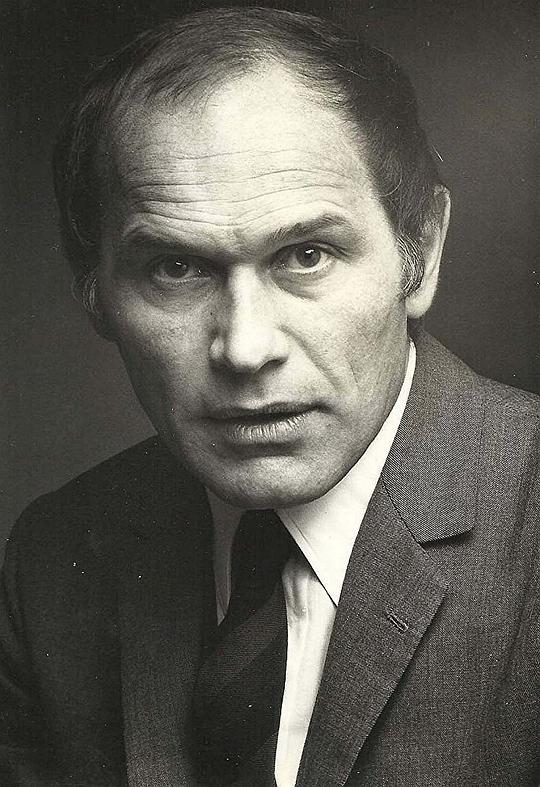 马塞尔·博祖菲 Marcel Bozzuffi