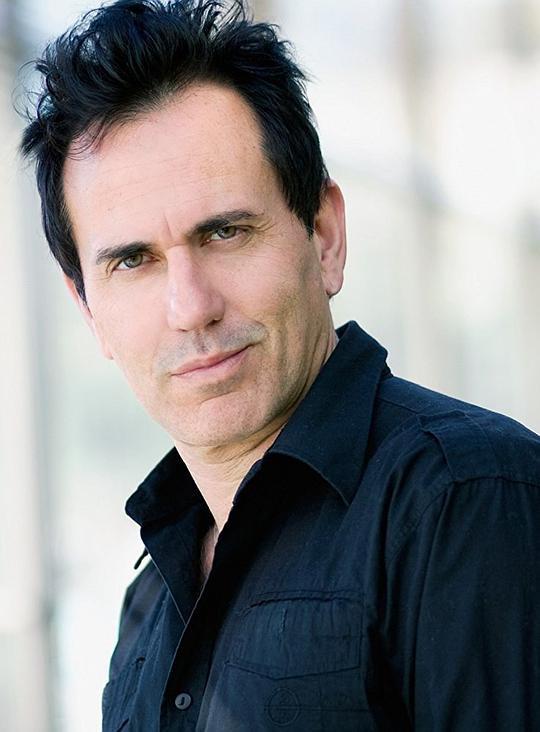 乔恩·雅各布斯 Jon Jacobs