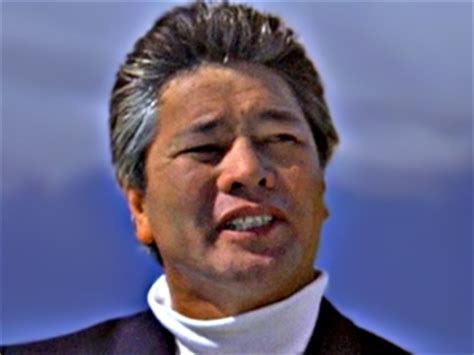 丹尼·卡梅科纳 Danny Kamekona