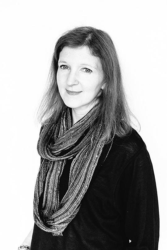 克劳迪娅·迈克斯 Claudia Myers