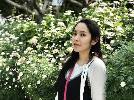刘雅 Ya Liu