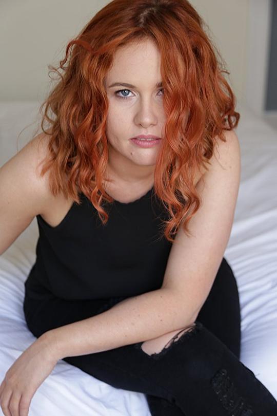 凯特琳·彼得森 Katelin Petersen