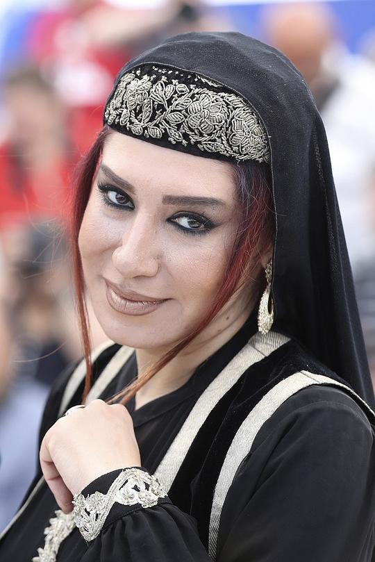 纳西姆·阿达比 Nasim Adabi