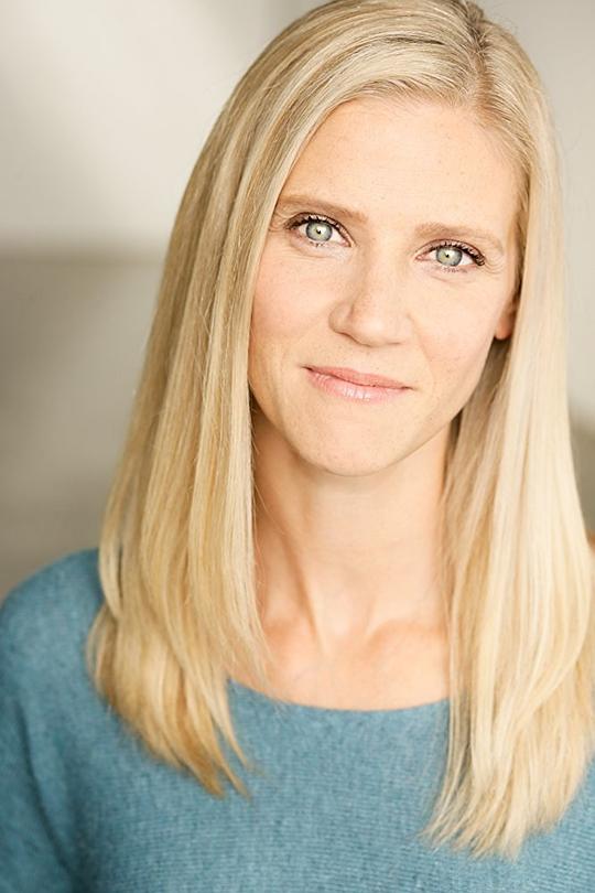 安娜·克伦普 Anna Klemp