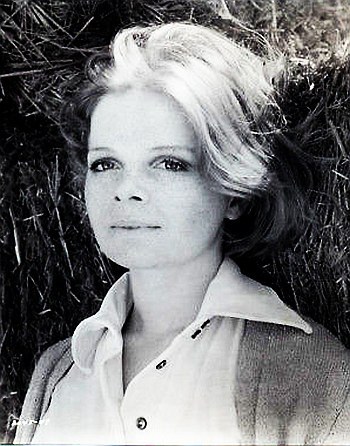 凯瑟琳·波内斯 Catherine Burns