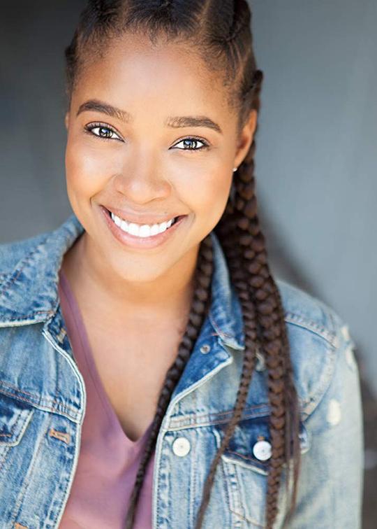 托亚·特纳 Toya Turner