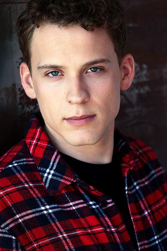 泰勒·佩雷斯 Tyler Perez