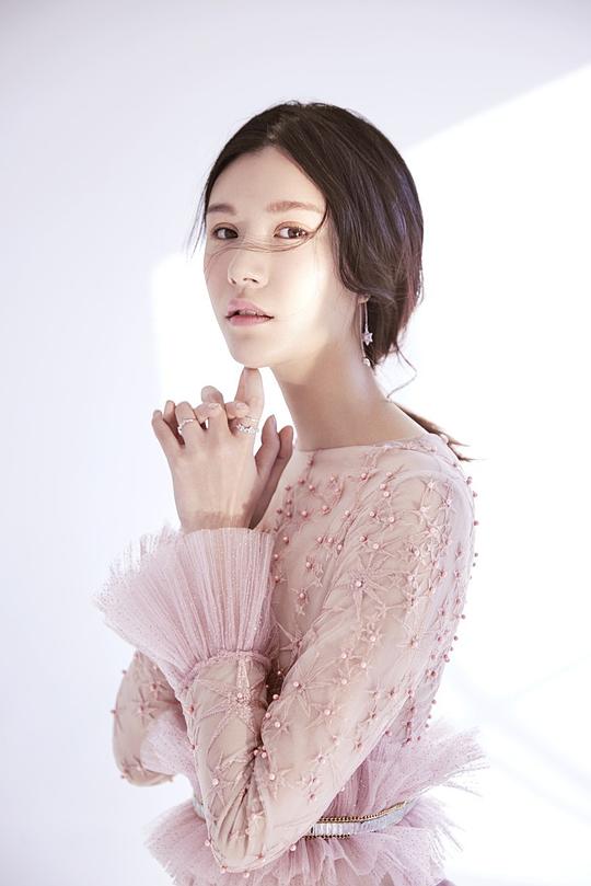 谢九儿 Lindsay