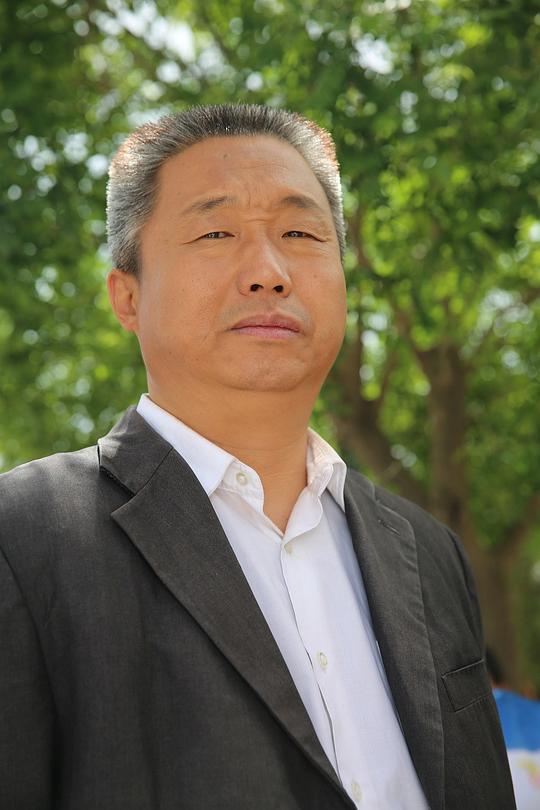 余治华 Zhihua Yu