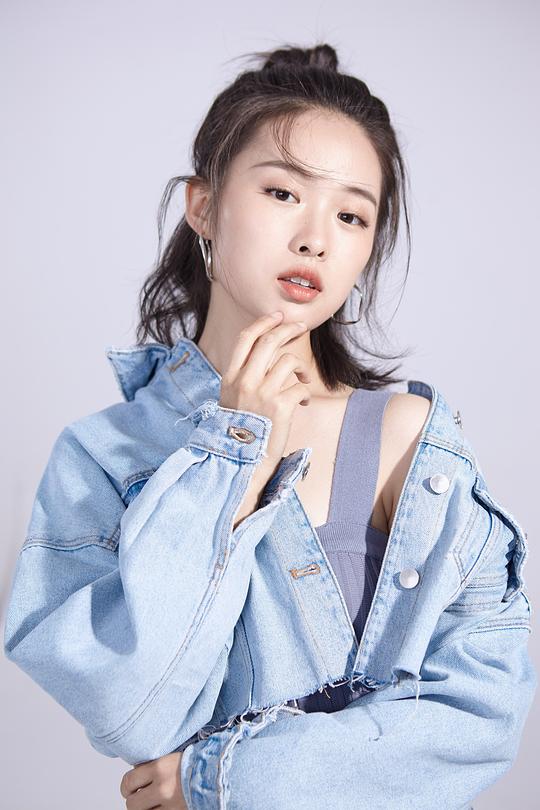 孙妞 Fiona