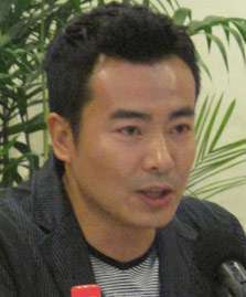 黄德吉 Deji Huang