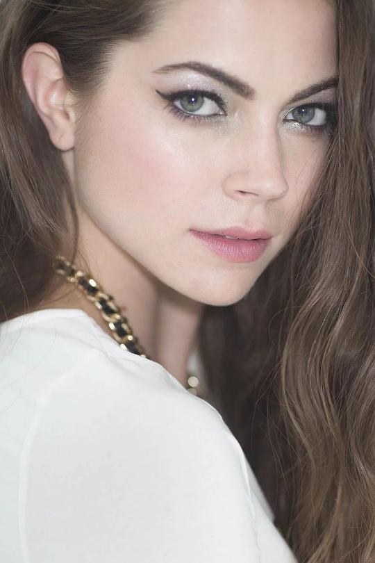 凯特琳·卡弗 Caitlin Carver