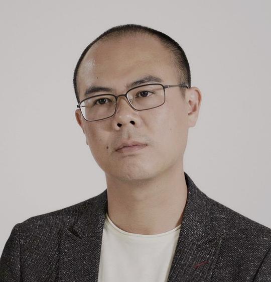 刘永泰 Wing Tai Lau