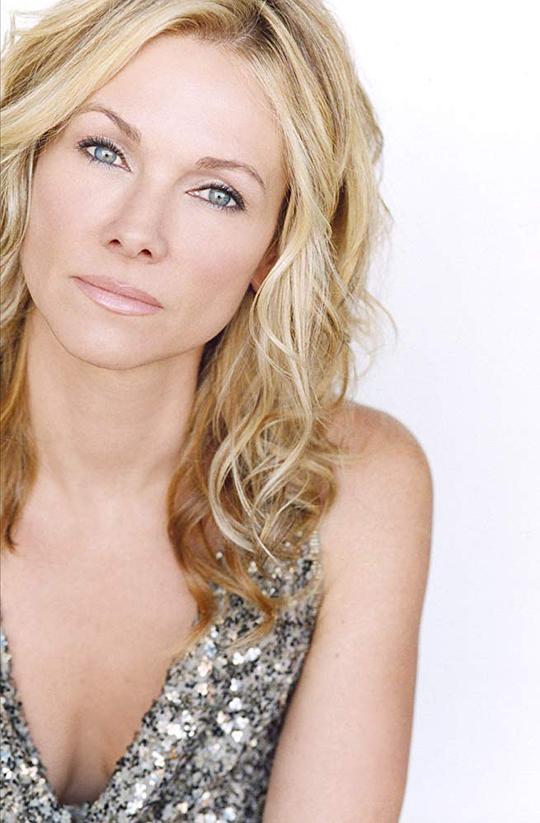 尼克尔·卡侬 Nicole Cannon