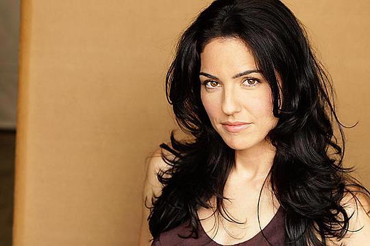 史尼娜·乔尔森 Tsianina Joelson