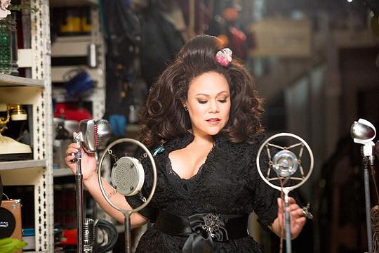 梅拉·李 Mela Lee